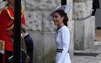 Emotiva vuelta: Kate Middleton deslumbra en el desfile real a pesar de su batalla contra el cáncer