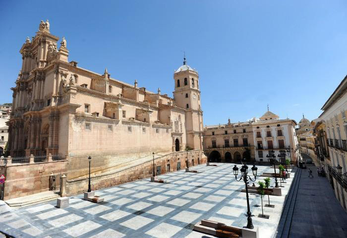 El Ayuntamiento y la Comunidad Autónoma sientan las bases para la recuperación integral del casco histórico de Lorca