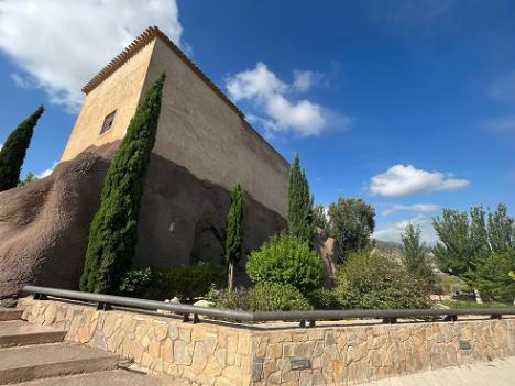 El Ayuntamiento de Lorca realiza mejoras en la ermita de La Peñica que se encontraba aún sin arreglar desde los terremotos de 2011
