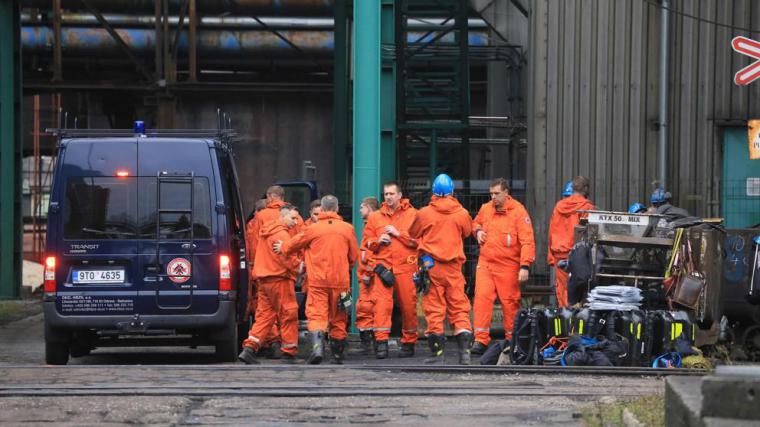 13 muertos tras una explosión en una mina checa