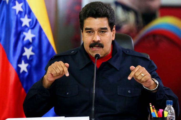 Maduro saca adelante la Constituyente y la oposición denuncia fraude.