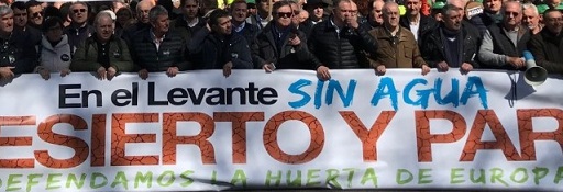 Los regantes levantinos y almerienses se concentran hoy en Alicante ante las medidas adoptadas por el Ministerio de Transición Ecológica contra el Trasvase Tajo-Segura