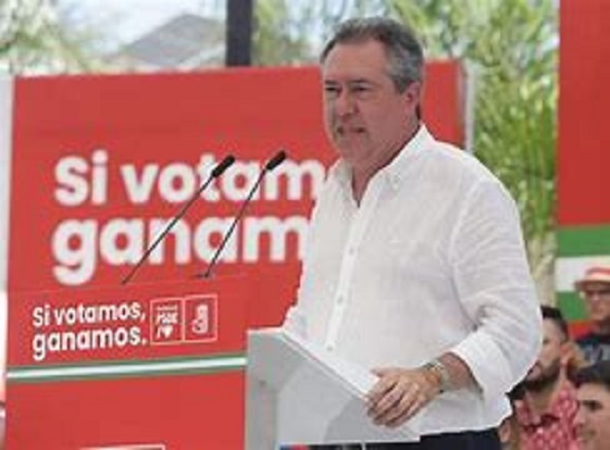 Juan Espadas garantiza con el PSOE “política para construir y mejorar la vida de la ciudadanía” y “no para destruir” como el PP