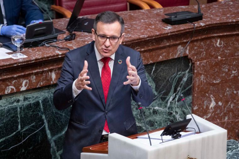 Diego Conesa: “El Gobierno regional ha rechazado las propuestas del PSOE para apoyar a autónomos y a las familias que más lo necesitan”