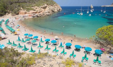 Muere un joven en Sant Joan (Ibiza) tras saltar al mar desde una altura de 12 metros