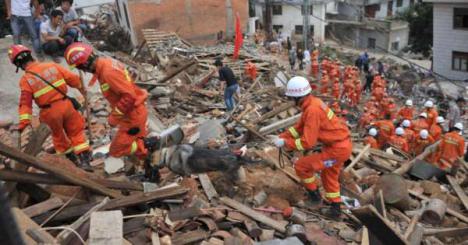 Terremoto en China con 118 muertos y más de 200 heridos