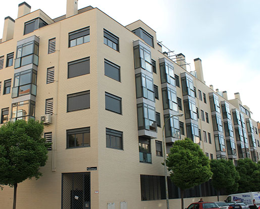 Pedro Sánchez anuncia que pondrá en el mercado 50.000 viviendas de la Sareb en alquiler a un precio asequible