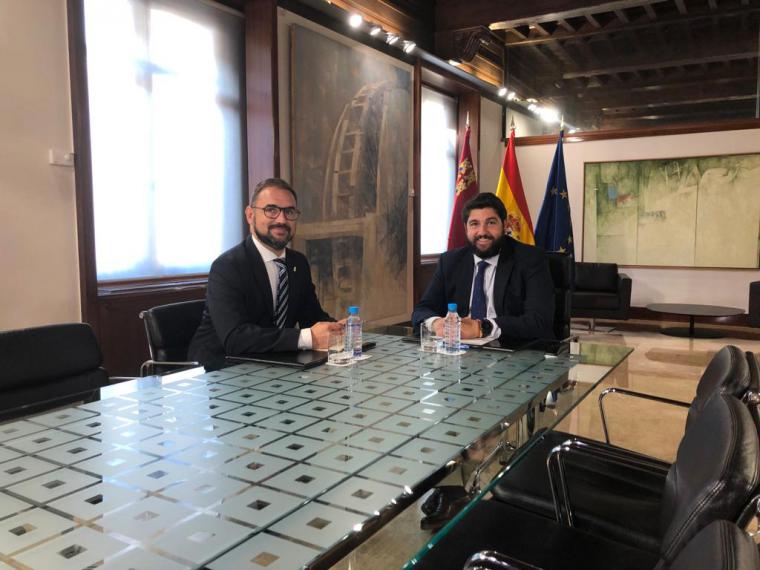 El Alcalde de Lorca plantea a López Miras la necesidad de que la CARM culmine los proyectos que aún quedan pendiente en el municipio