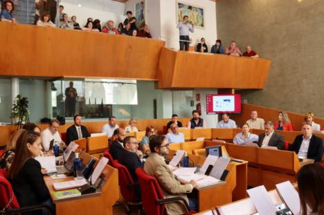La oposición impide que el Ayuntamiento de Lorca destine más dinero a ampliar la oferta cultural de la ciudad y a que se ejecuten varias obras de mejora en barrios y pedanías