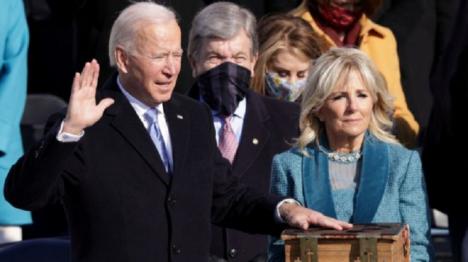 Joe Biden y Kamala Harris ya son presidente y vicepresidenta de EEUU tras la toma de posesión en una ceremonia en Washington