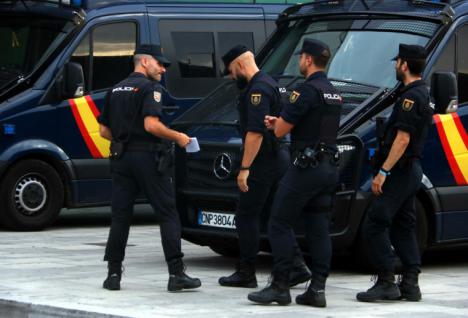 Los policías desplazados a Cataluña podrán votar el 10-N