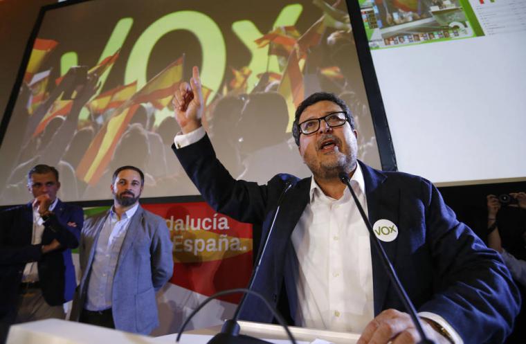 Vox pretende amedrentar a los periodistas andaluces y estos le declaran que consideran al partido de ultradercha,“ un detractor de la libertad de información”