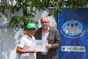 La Xunta destaca la importancia de los centros comerciales abiertos en Vigo para el comercio local