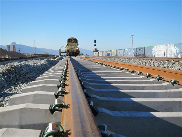 Adif licita la redacción del proyecto de adecuación de la plataforma del tramo Pulpí-Águilas al ancho estándar