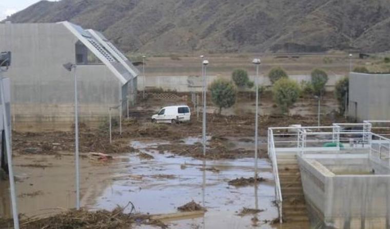 La Mesa del Agua de Almería lamenta “el nuevo retraso” en la reparación de la desaladora del Bajo Almanzora e insiste en que las obras sean declaradas de “emergencia”