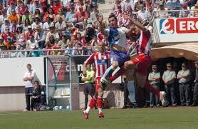 El Almería gana en casa ante un Lorca batallador.
