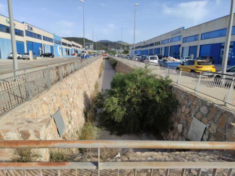 El Ayuntamiento de Lorca aprueba el procedimiento de contratación del 'Proyecto de drenaje sostenido y laminación de aguas pluviales’ en el Polígono Industrial de Saprelorca