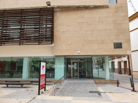 La Biblioteca municipal ‘Pilar Barnés’ de Lorca suma a su amplia oferta de servicios un Club virtual de lectura
