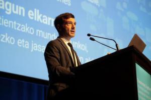 Bustinduy abre el Congreso Mundial de Ciudades Amigables para promover la accesibilidad y el cuidado social