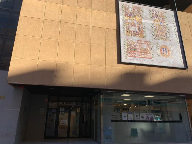 El Ayuntamiento de Lorca abrirá la sala de estudio del Centro Cultural el Día de la Región y los sábados del mes de Junio para seguir facilitando la preparación de exámenes