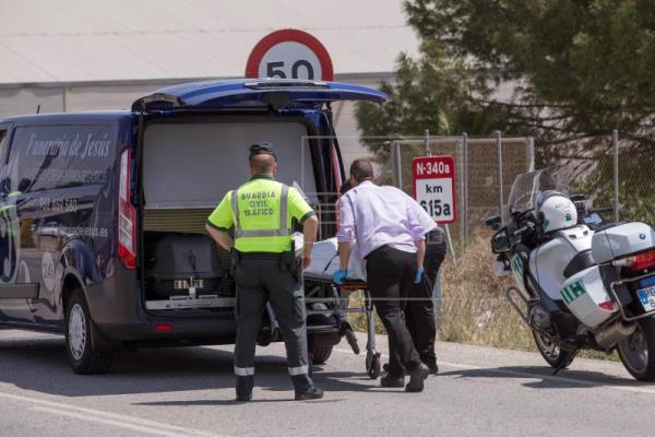 Muere un ciclista que ha sido atropellado esta mañana por un autobús en Nijar