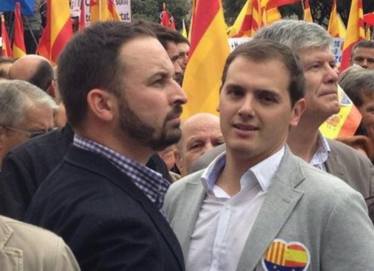 Ciudadanos se quita la careta y acude a la reunión con Vox en Murcia para negociar junto al PP la investidura de López Miras