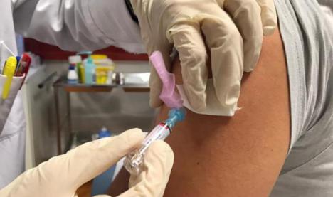 El PSOE denuncia “la nefasta campaña de vacunación” del Gobierno tránsfuga de López Miras, que tiene 150.000 dosis sin poner