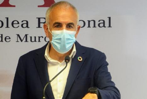 Martínez Baños: “La intención de López Miras es mantenerse en el poder a toda costa, cueste lo que cueste y olvidando las necesidades de la Región”