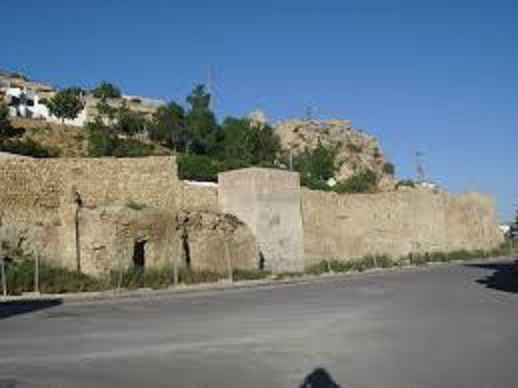 El Ayuntamiento de Lorca junto a las direcciones generales de Bienes Culturales y Carreteras trabajan de manera coordinada y para la consolidación del paño cinco de la Muralla Medieval 