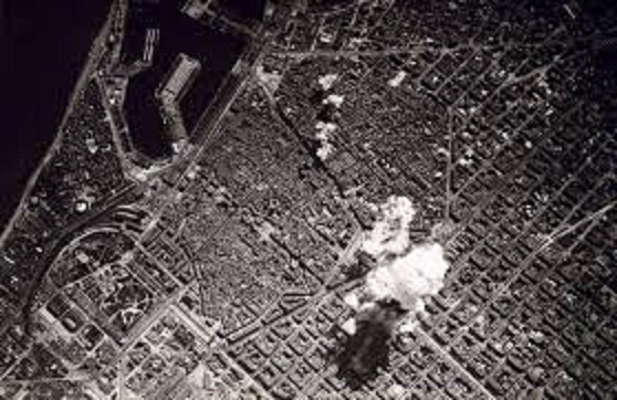 'Barcelona bombardeada', por Pedro Cuesta Escudero autor de La Comisión depuradora. Represión en la escuela