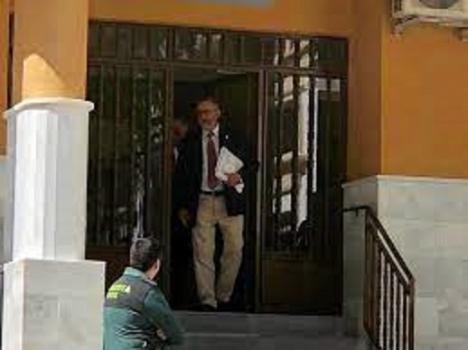  Angel Pardo, exconcejal del PSOE de Albox retira la denuncia contra el alcalde Francisco Torrecillas a cambio de un trabajo en el ayuntamiento