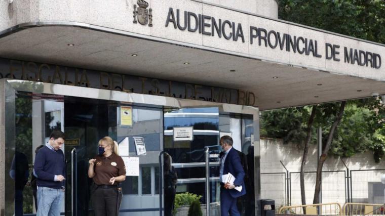 El jefe de prensa de la Fiscalía de Madrid, Iñigo Corral, filtró a los medios de comunicación un escrito contra Podemos una hora después de conocerse un informe policial 