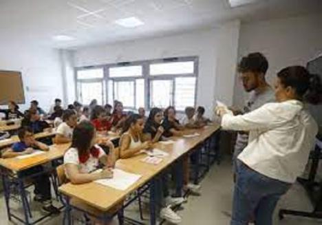 CSIF reclama a la Junta que abone los atrasos que debe a los más de 3.000 docentes andaluces del extinguido Cuerpo de Formación Profesional