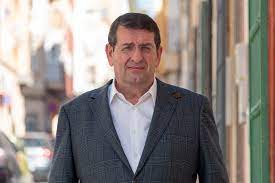 La Junta Electoral de Vera sanciona con 1.000 euros al alcalde del PP y candidato por contravenir la norma
