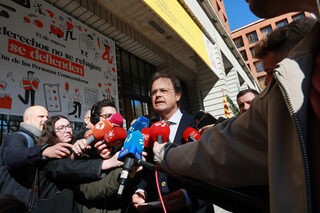 Gobierno Vasco pide solución urgente al conflicto médico para proteger a pacientes