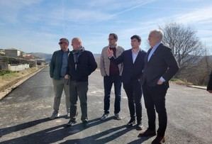 Aragón destaca la rapidez de sus obras frente a las demoras estatales