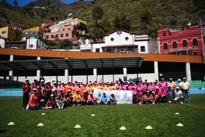 Canarias impulsa el programa AlGolpito en La Gomera para fomentar el envejecimiento activo