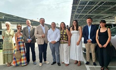 Inauguran aparcamiento solar en el Hospital de Inca con 1.044 placas fotovoltaicas