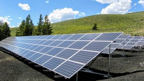 El Govern destina 9,5 millones de euros en ayudas para la transición energética en su primer día