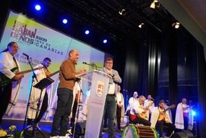 Conciertos didácticos de Los Sabandeños acercan la música canaria a jóvenes escolares