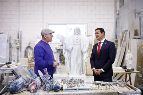 El presidente de la Diputación de Almería envía sus deseos navideños desde Macael