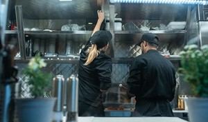 El paro en Andalucía disminuye en 8.836 personas en marzo