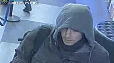 La policía busca respuestas tras el brutal asesinato de un director de aseguradora. Descubre lo que encontraron en la escena del crimen