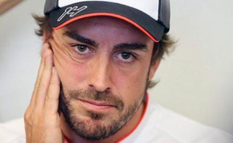 Abandono de Fernando Alonso y bronca