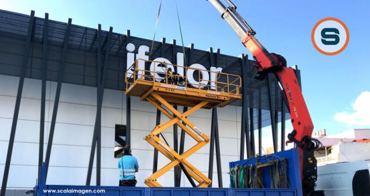 “Ifelor acogerá más de una treintena de certámenes entre los que incluiremos la recuperación de Expoflor y el Salón del Estudiante”