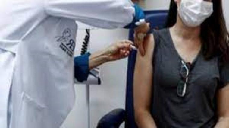 El siguiente grupo en vacunarse será el de mayores de 70 años y personas de riesgo