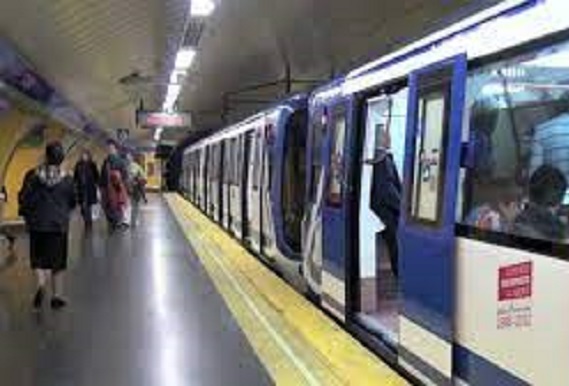 Trágico accidente en el Metro de Madrid: Joven de 19 años muere arrollado por un tren