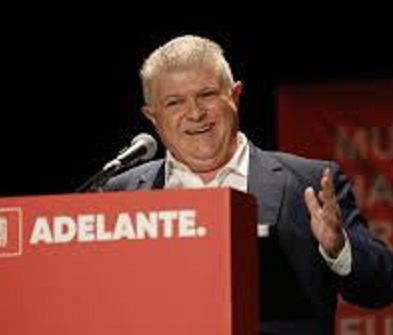 Pepe Vélez: “Es despreciable que el presidente del partido que decidió el trazado del AVE por Alicante y Cuenca se atreva a mentir tan descaradamente”