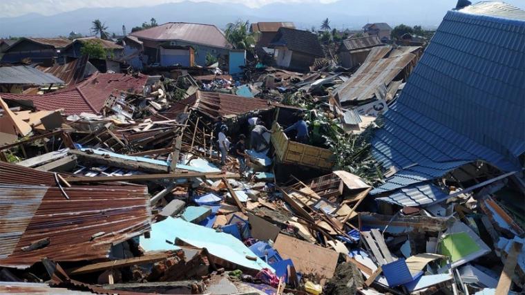 Tsunami mortal en Indonesia con cerca de 170 muertos por el momento