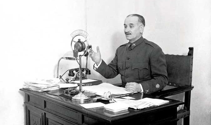  El terrorismo radiofónico de Franco
 